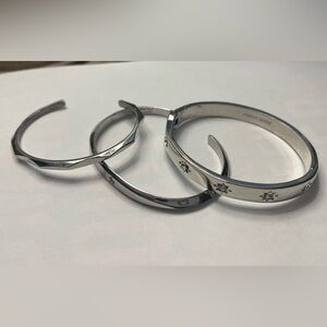 Marlyn Schiff Silver Stacking  Bracelets Set